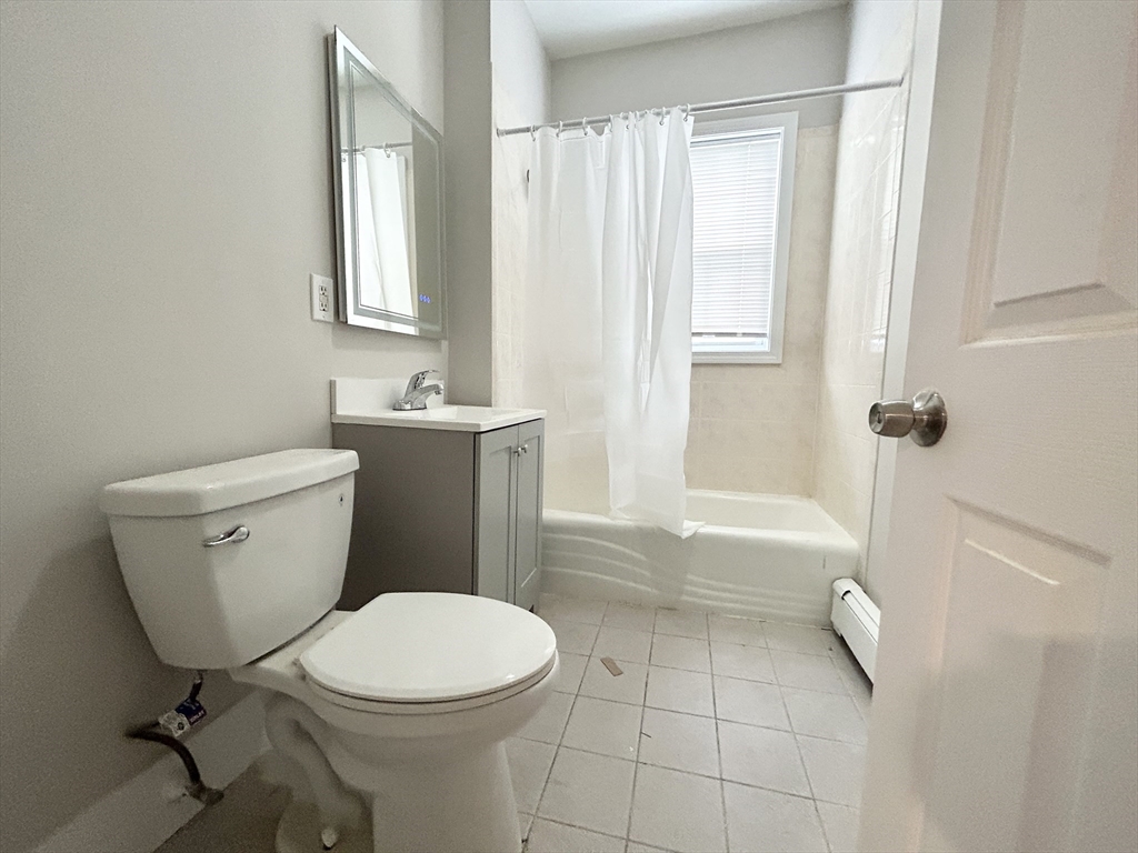 12 Buttonwood Street, Unit 2 Boston, MA 02125 - Photo 8 of 9