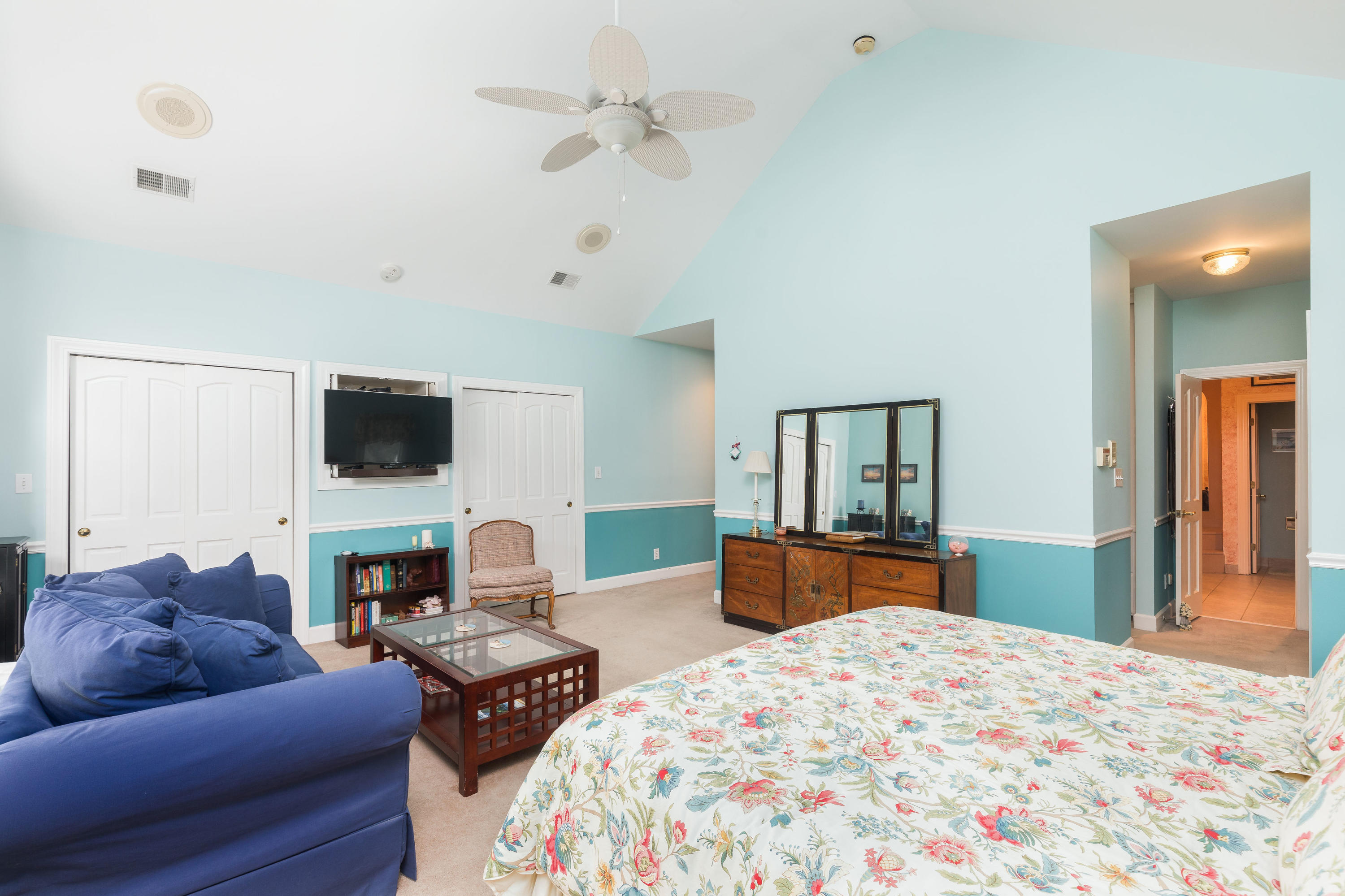 39 Ripplemoor Lane Charleston, SC 29414 - Photo 25 of 61 Primary Bedroom w/Sitting Area