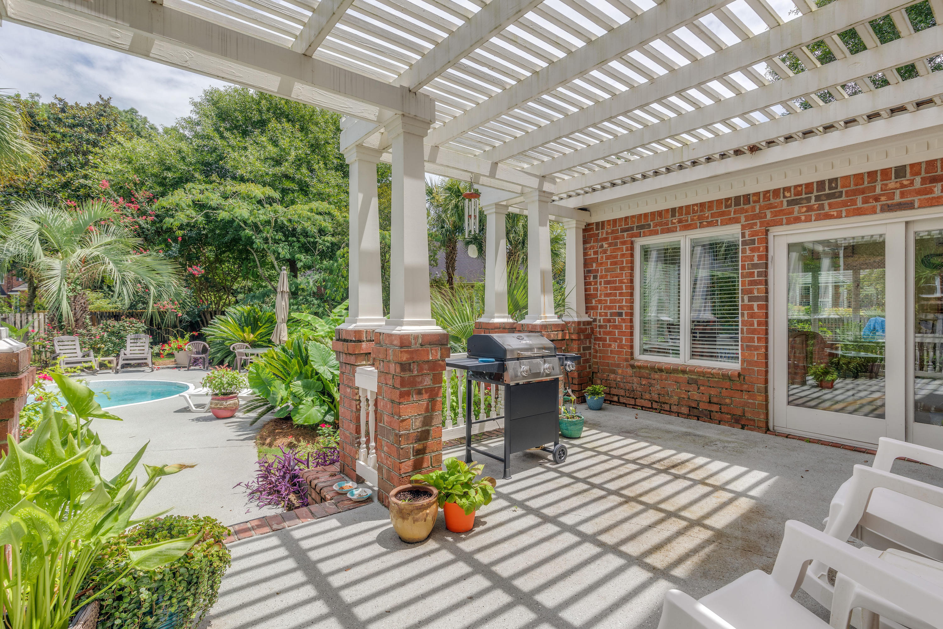 39 Ripplemoor Lane Charleston, SC 29414 - Photo 40 of 61 Outdoor Patio