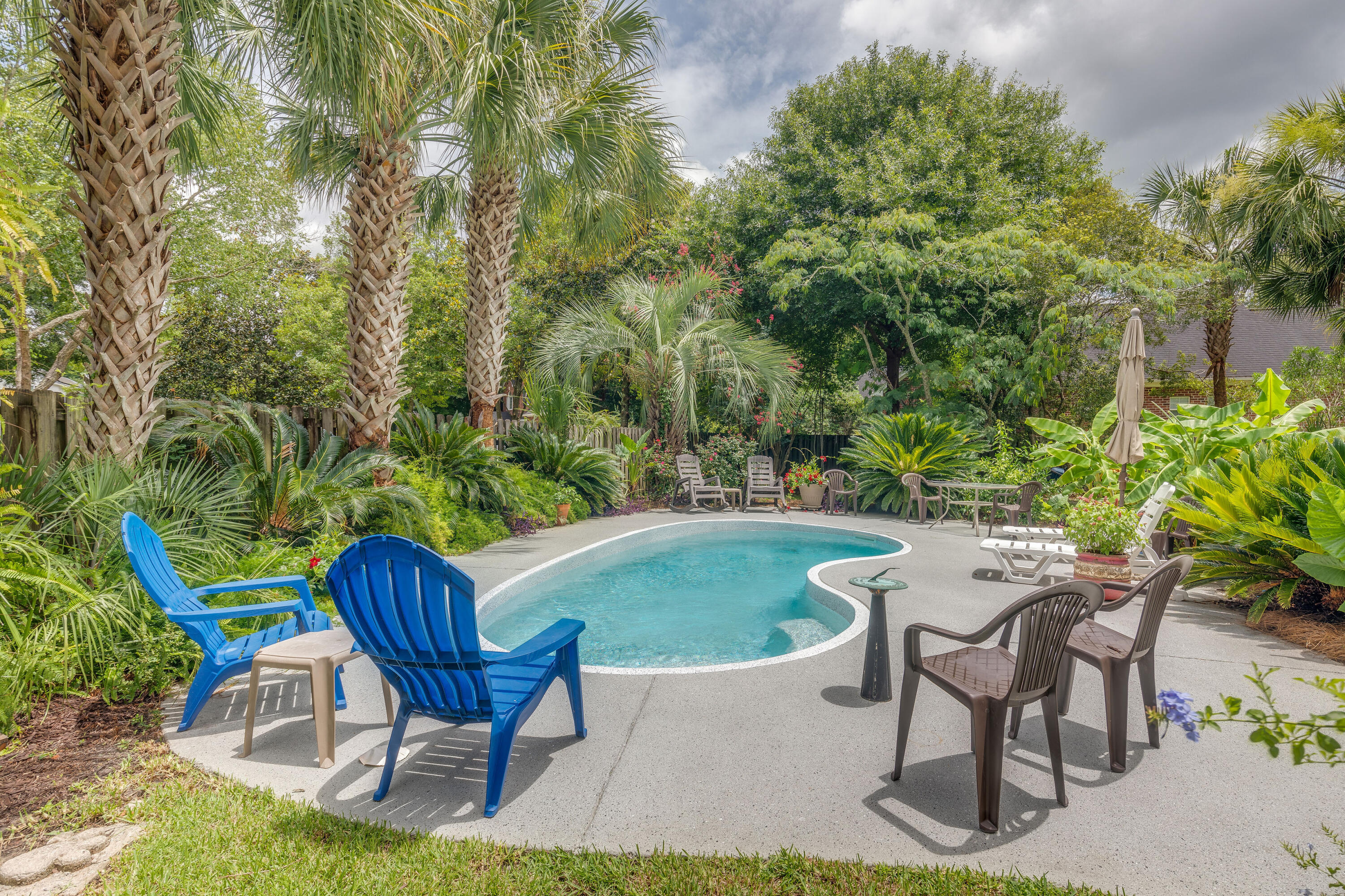 39 Ripplemoor Lane Charleston, SC 29414 - Photo 41 of 61 In-Ground Pool