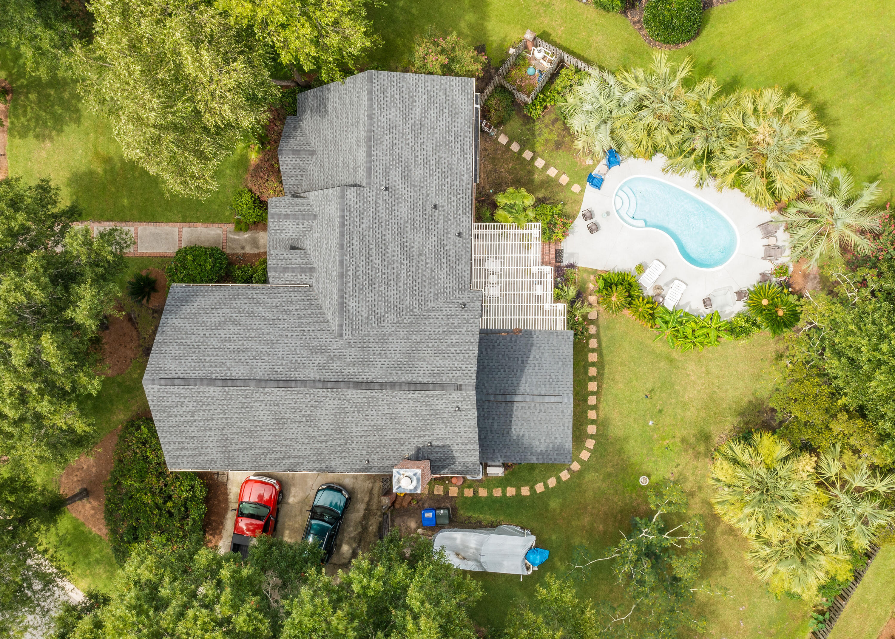 39 Ripplemoor Lane Charleston, SC 29414 - Photo 49 of 61 Large Fenced-In Backyard