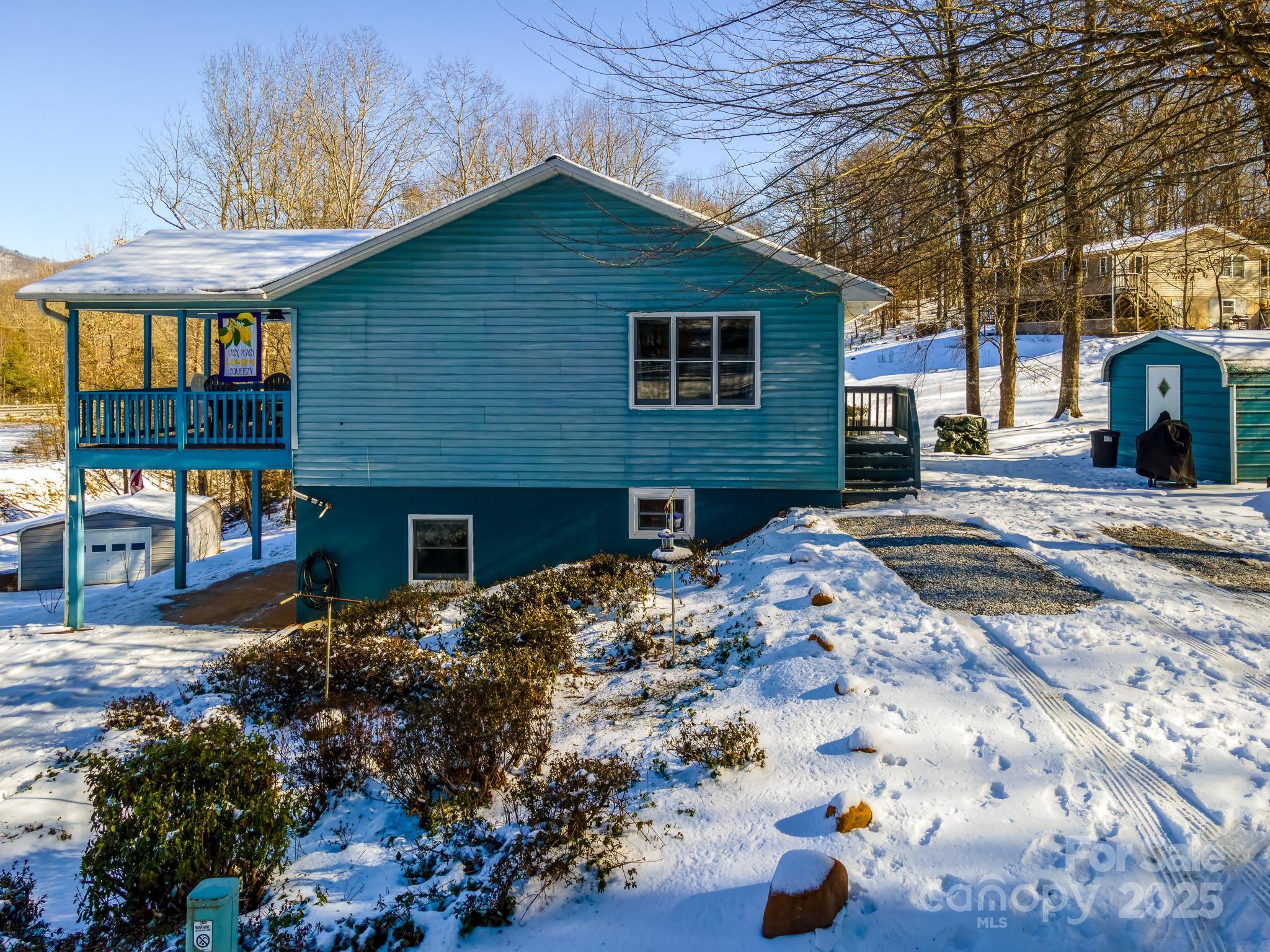 144 Morrison Church Road Franklin, NC 28734 - Photo 3 of 34 Gallery Image 3