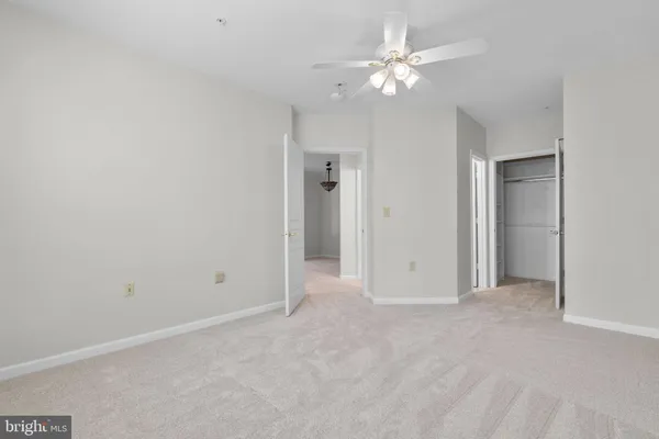 $2,400 | 12915 Alton Square, Unit 213, Herndon, VA 20170