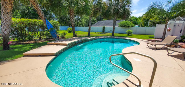 1540 Elmar Road Jacksonville, FL 32226 - Photo 35 of 38 saltwater pool w-fountain