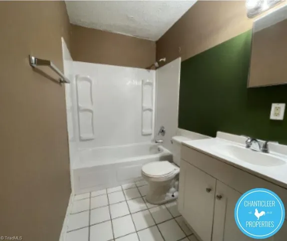 $850 | 1504 Autumn Drive, Unit B, Greensboro, NC 27405