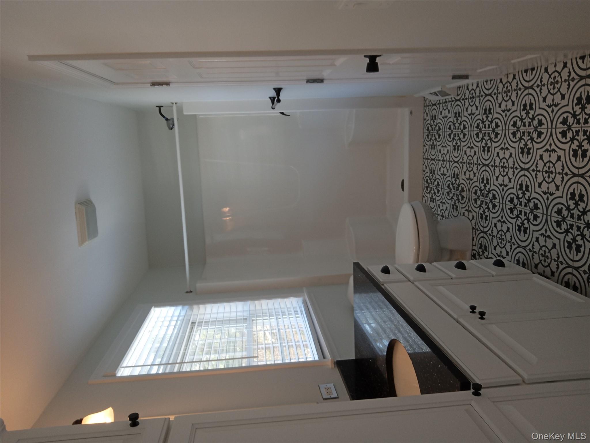 1661-539 Old Country Road, Unit 539 Riverhead, NY 11901 - Photo 13 of 30