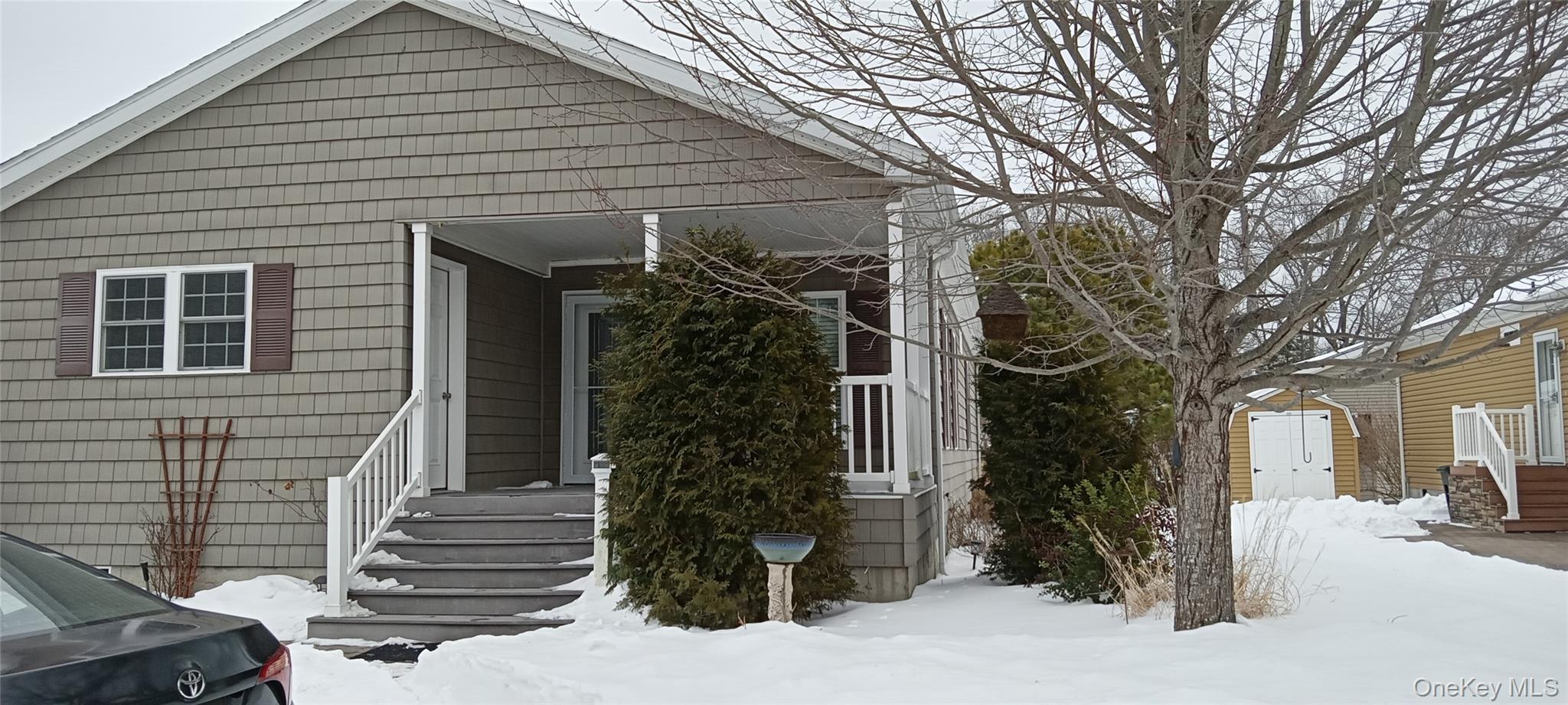 1661-539 Old Country Road, Unit 539 Riverhead, NY 11901 - Photo 2 of 30