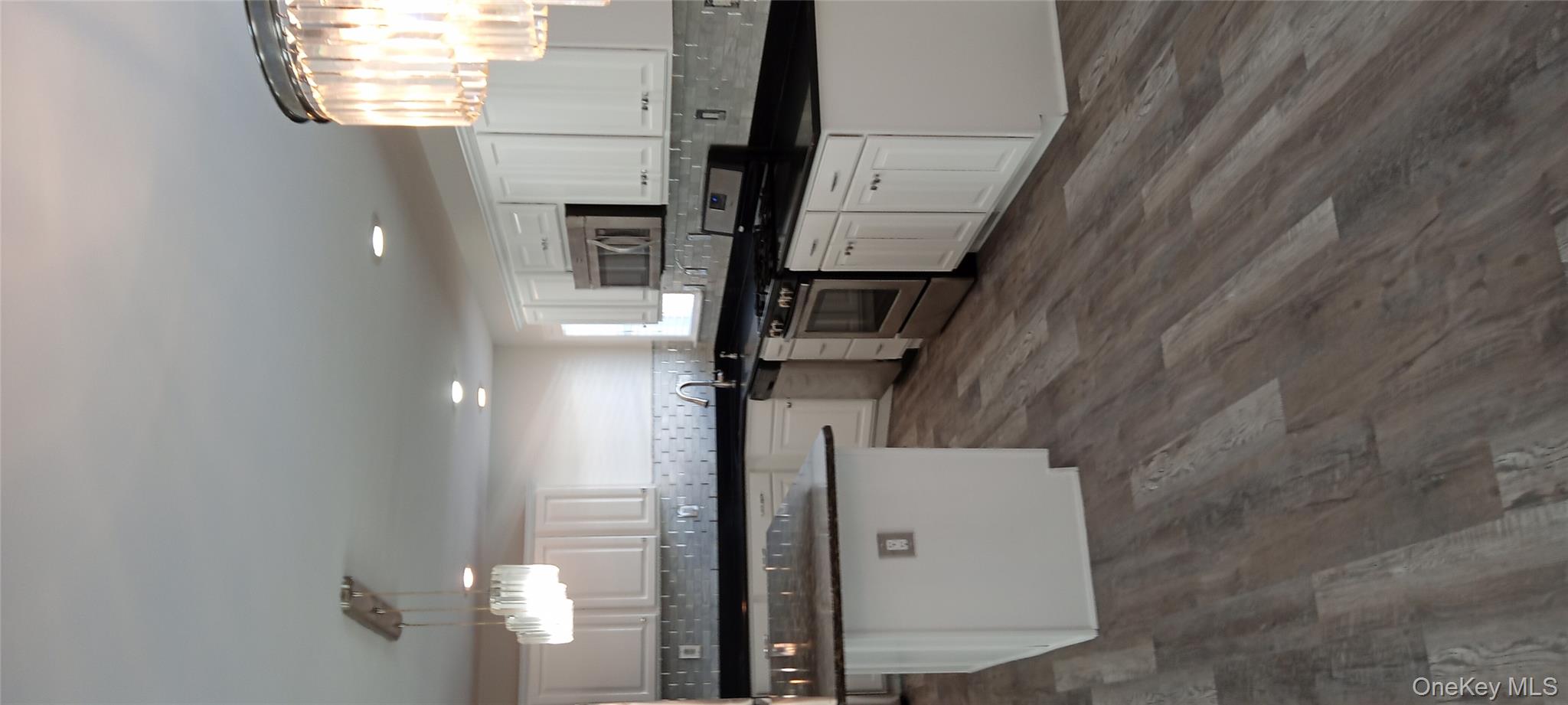 1661-539 Old Country Road, Unit 539 Riverhead, NY 11901 - Photo 7 of 30