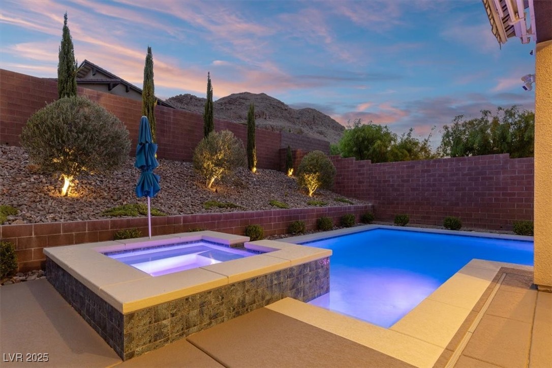 6845 Stellar Wind Street Las Vegas, NV 89135 - Photo 13 of 77