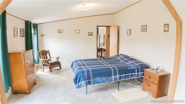 $482,000 | 34801 Drennon Chapel Drive, Edwards, MO 65326