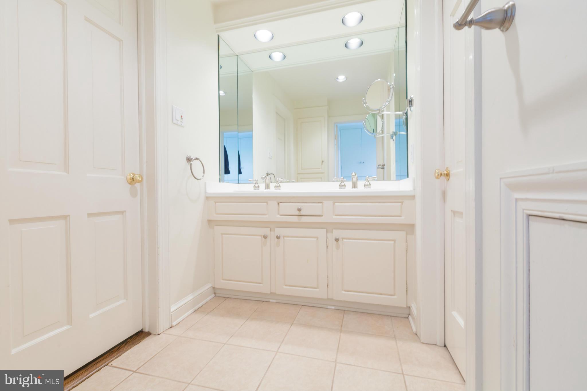 3406 R Street Northwest Washington, DC 20007 - Photo 13 of 21 Bath (Master)