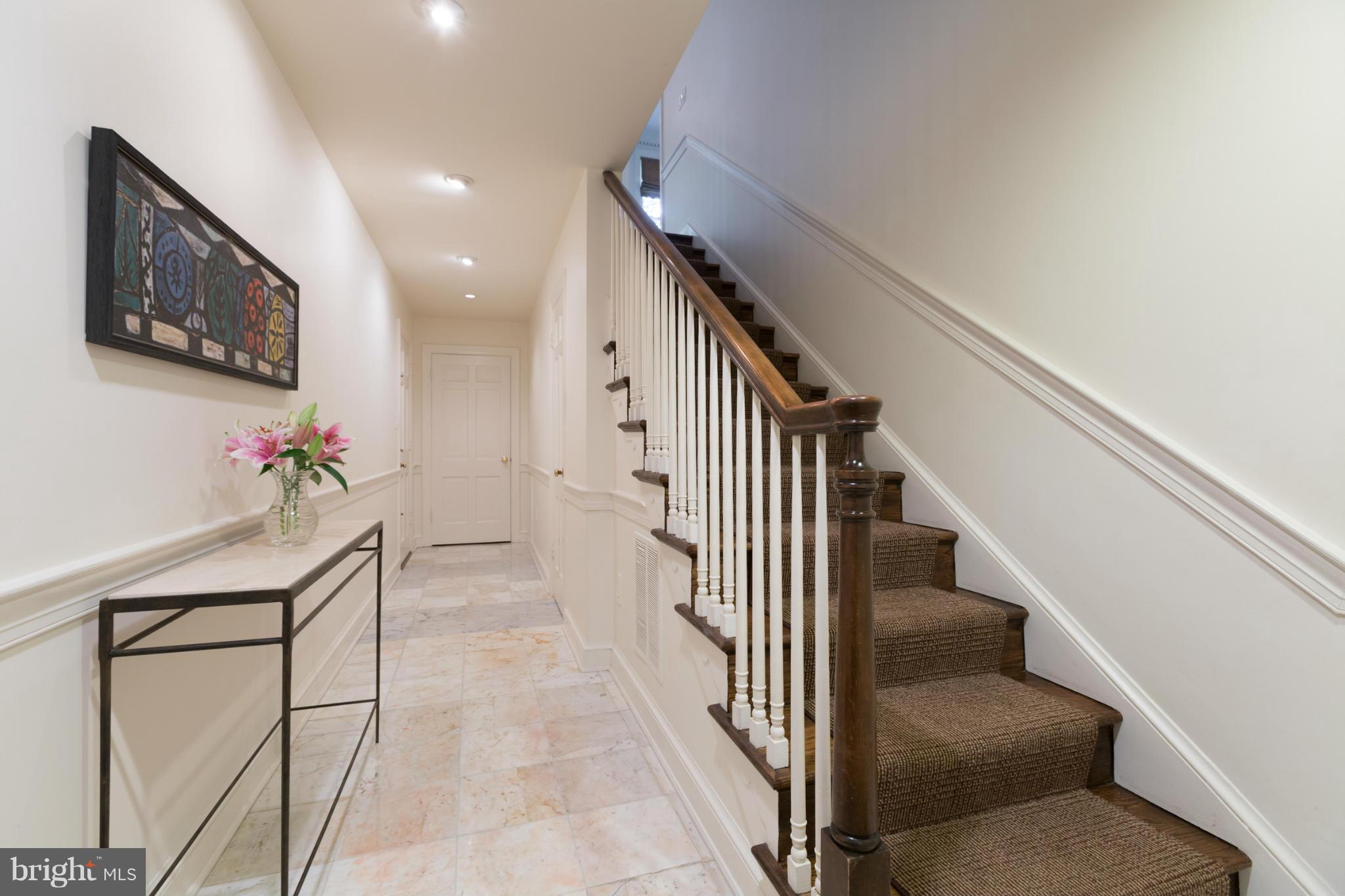 3406 R Street Northwest Washington, DC 20007 - Photo 3 of 21 Foyer