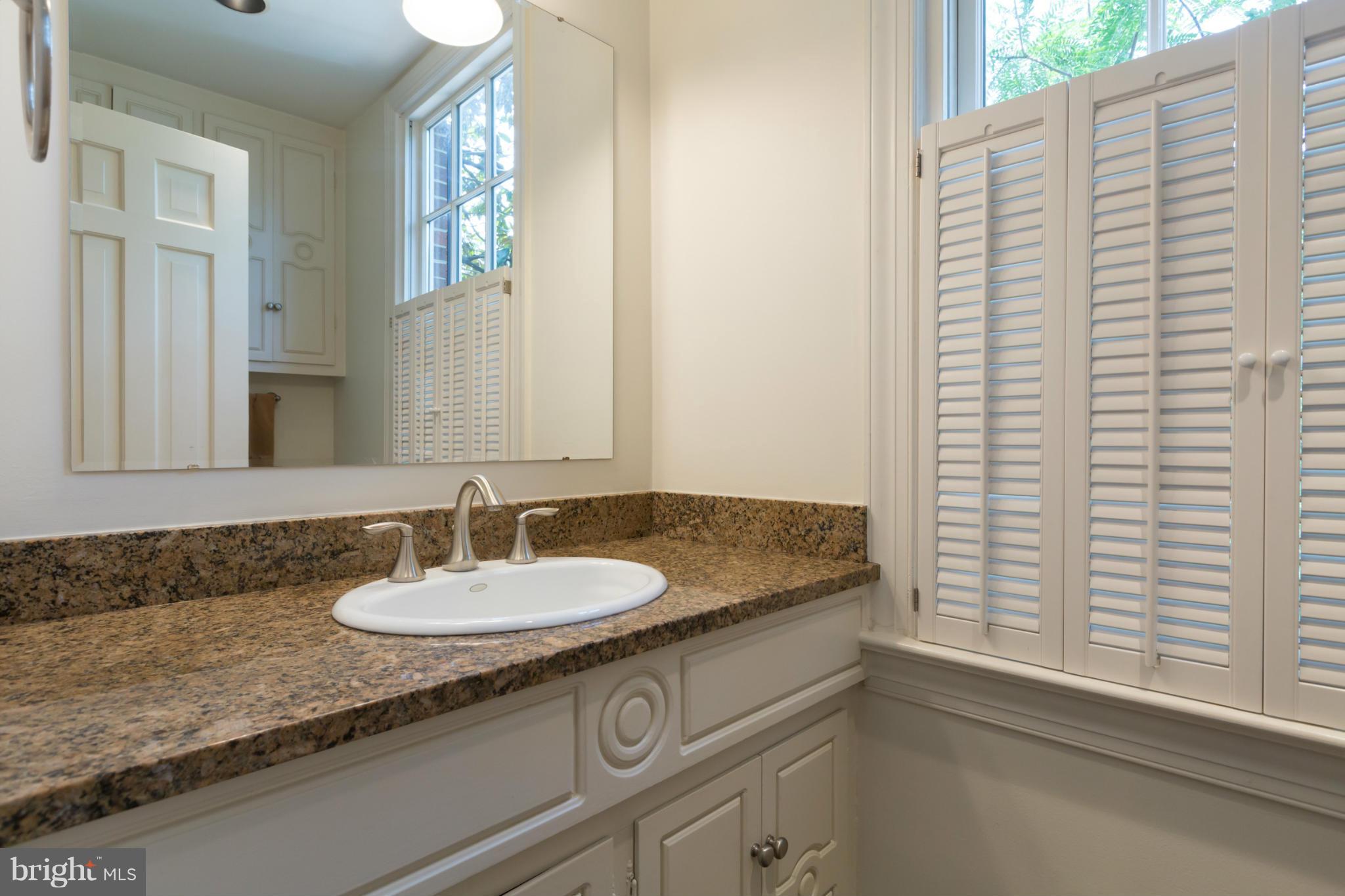 3406 R Street Northwest Washington, DC 20007 - Photo 10 of 21 Main Level Powder Room