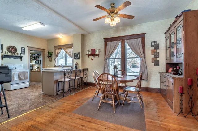 $187,500 | 310 Douglas Avenue, Henning, MN 56551