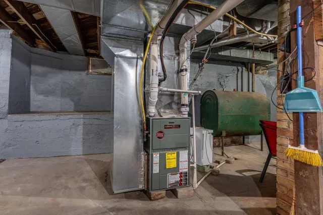 $187,500 | 310 Douglas Avenue, Henning, MN 56551