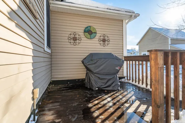 $187,500 | 310 Douglas Avenue, Henning, MN 56551