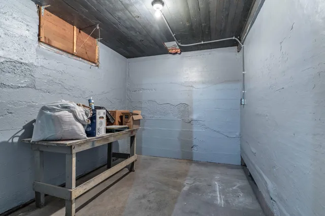 $187,500 | 310 Douglas Avenue, Henning, MN 56551