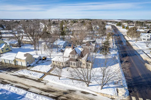 $187,500 | 310 Douglas Avenue, Henning, MN 56551