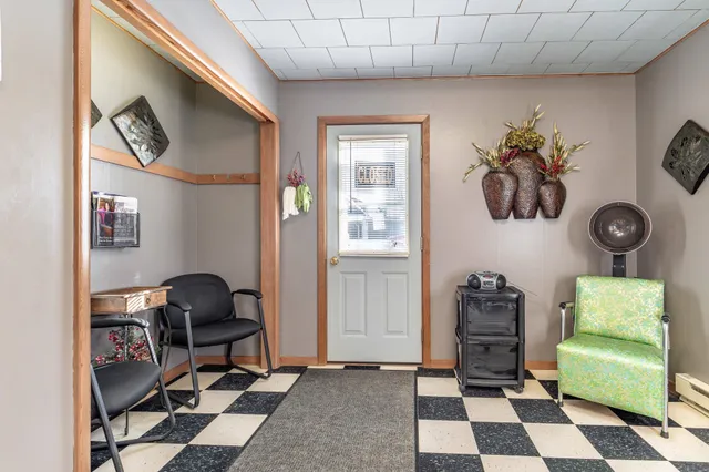 $187,500 | 310 Douglas Avenue, Henning, MN 56551