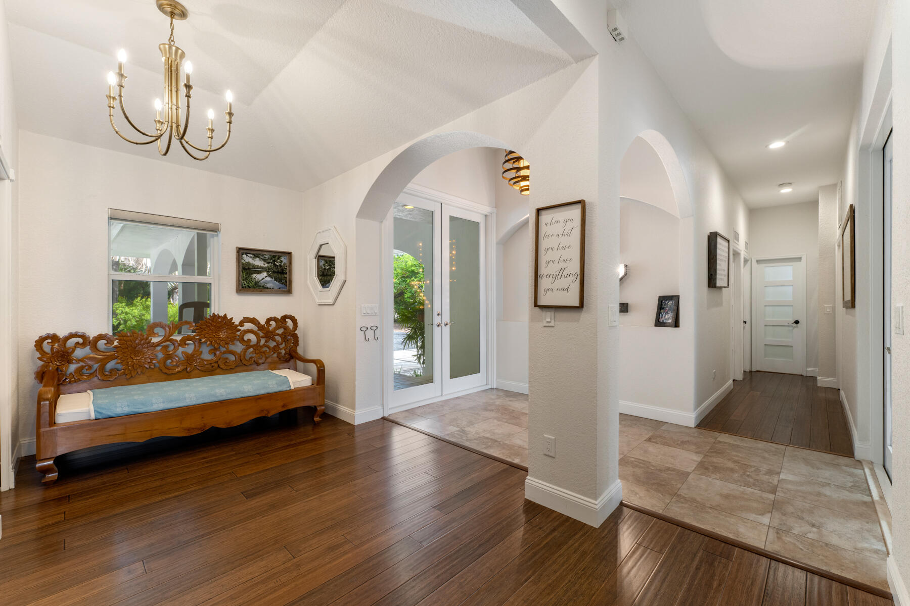 120 Coco Plum Road South, Unit S Key Largo, FL 33037 - Photo 6 of 46 Foyer