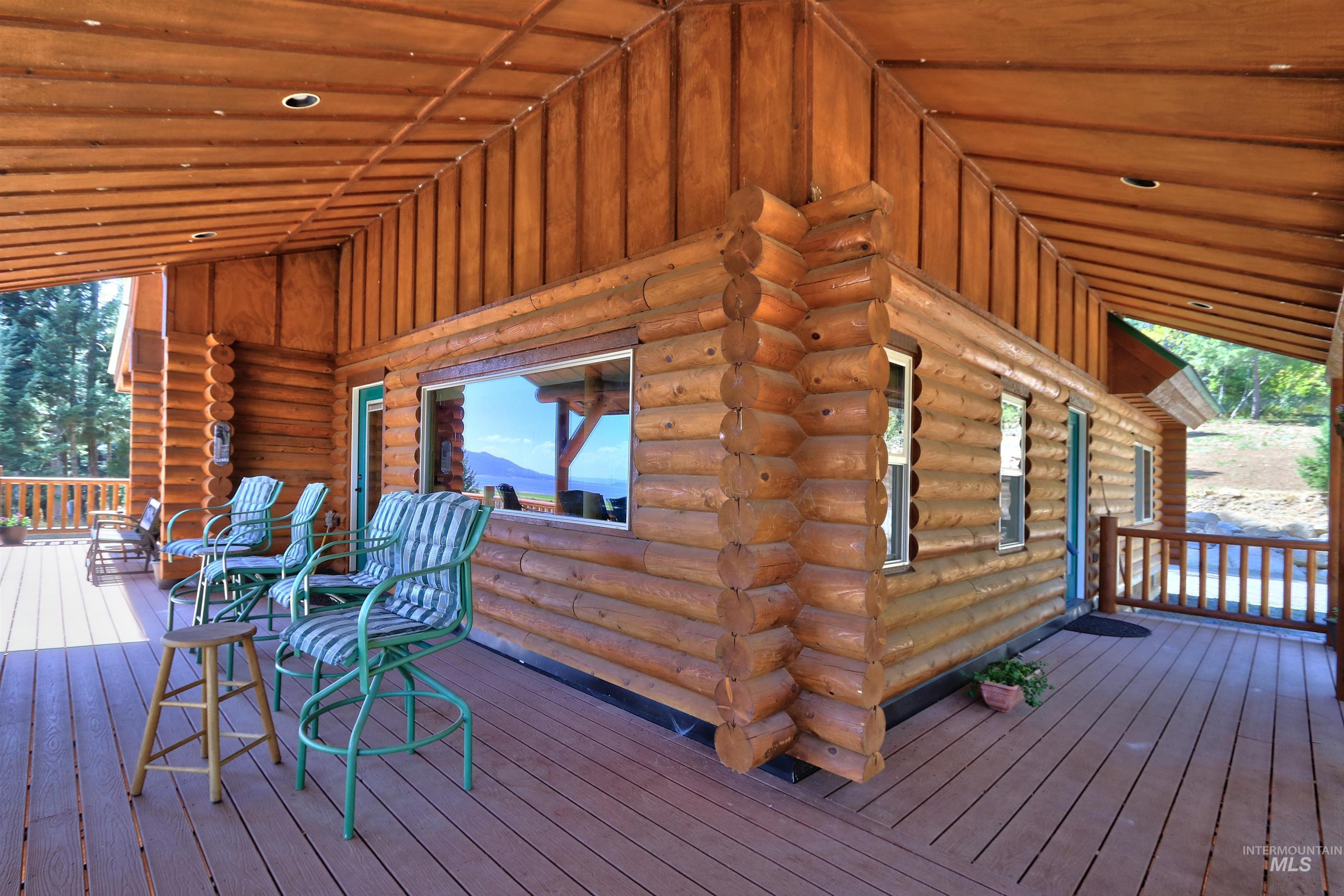 1539 West Mountain Road Cascade, ID 83611 - Photo 5 of 33 View of wooden terrace