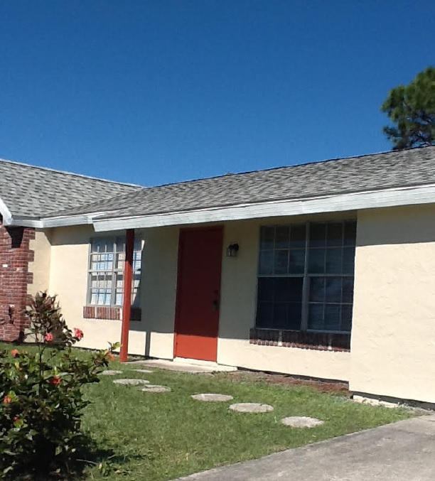 269 Southwest Cherryhill Road Port St. Lucie, FL 34953 - Photo 3 of 7 3