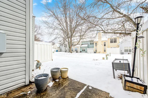 $250,000 | 12673 Ladson Street, Fishers, IN 46038