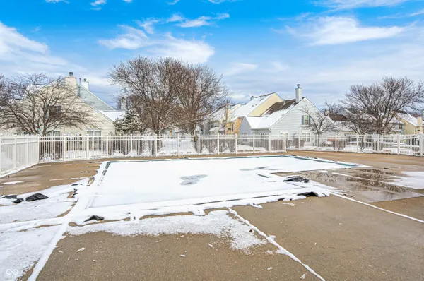 $250,000 | 12673 Ladson Street, Fishers, IN 46038
