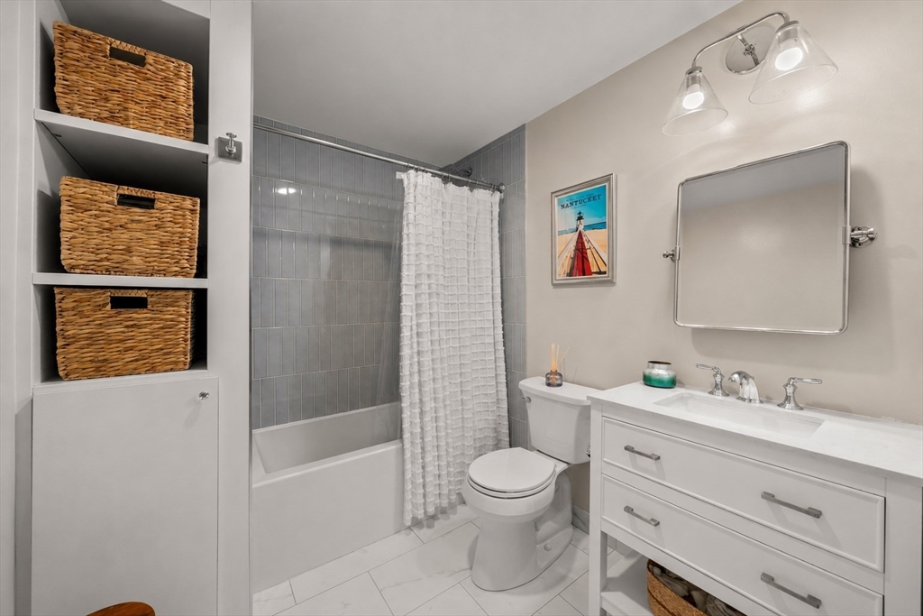 509 East 8th Street, Unit 1 Boston, MA 02127 - Photo 13 of 23