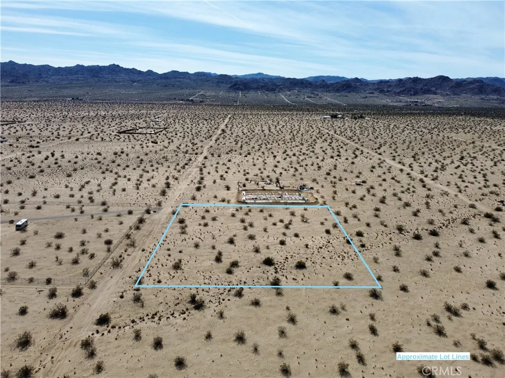 2 Sun Loma Road Joshua Tree, CA 92252 - Photo 4 of 10 a view of a lake and mountain view