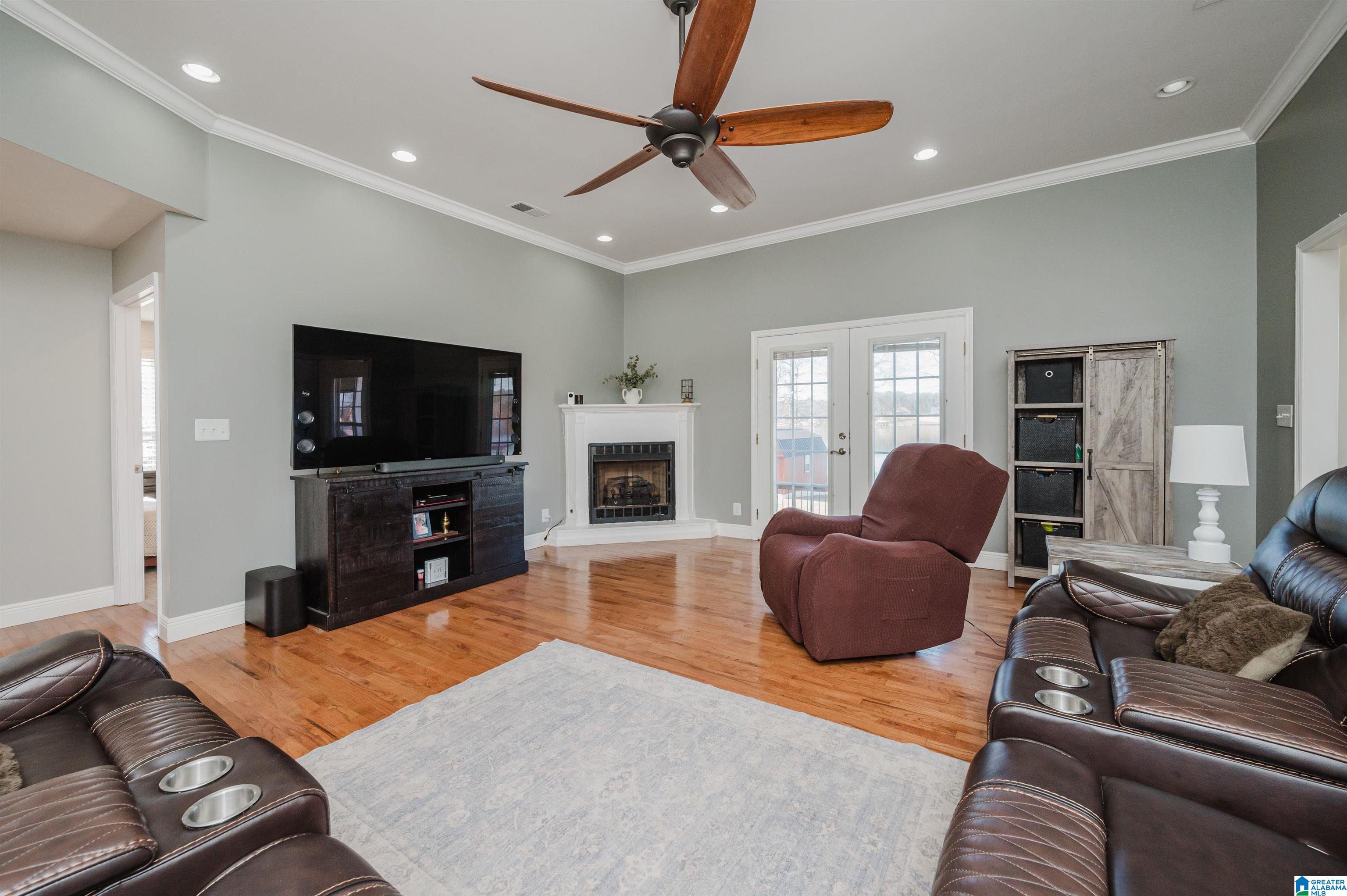 159 Sunset Lane Sylacauga, AL 35151 - Photo 11 of 63