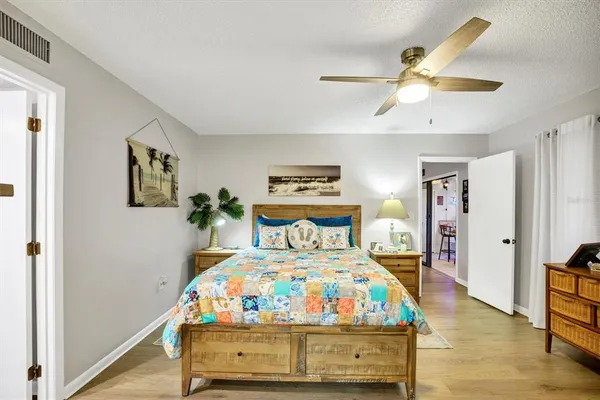 $174,000 | 10104 Village Drive, Unit 4, Lake Wales, FL 33898