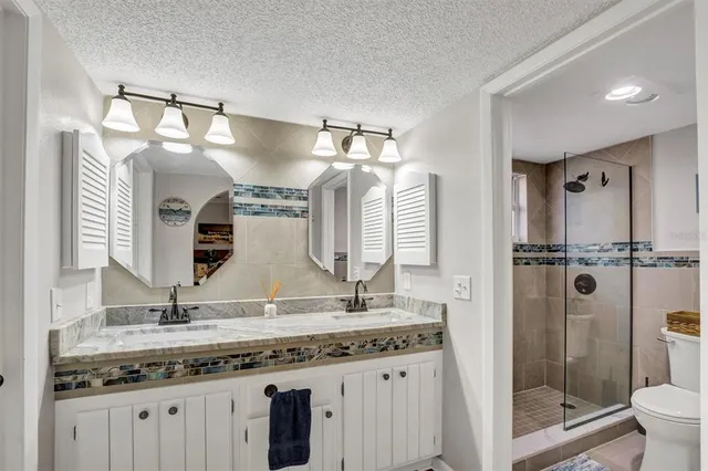 $174,000 | 10104 Village Drive, Unit 4, Lake Wales, FL 33898