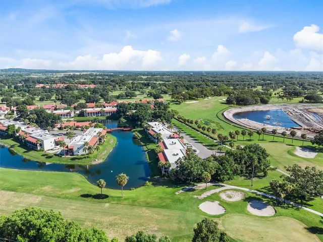 $174,000 | 10104 Village Drive, Unit 4, Lake Wales, FL 33898