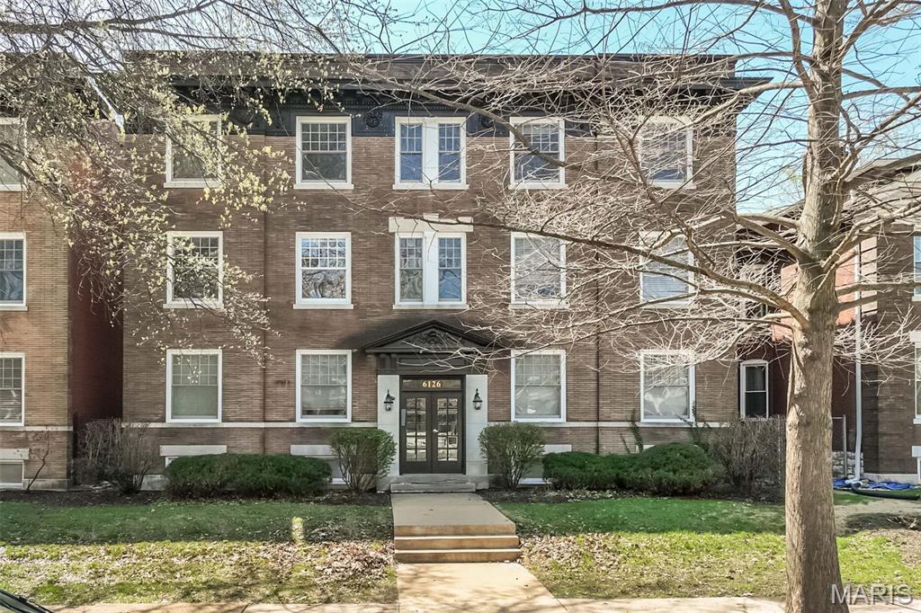 6126 Washington Boulevard, Unit 302 St. Louis, MO 63112 - Photo 1 of 27