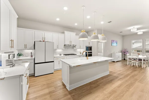 $599,900 | 9508 Hamadryas Drive, Austin, TX 78744