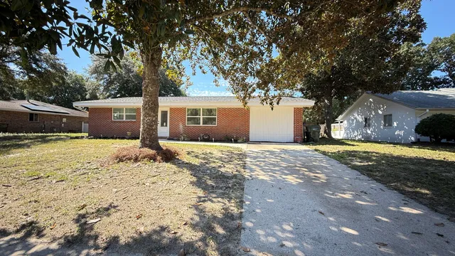 $350,000 | 6 Chelsea Drive Northwest, Fort Walton Beach, FL 32547