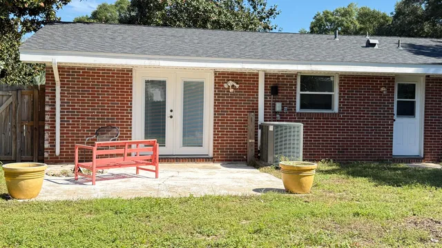 $350,000 | 6 Chelsea Drive Northwest, Fort Walton Beach, FL 32547