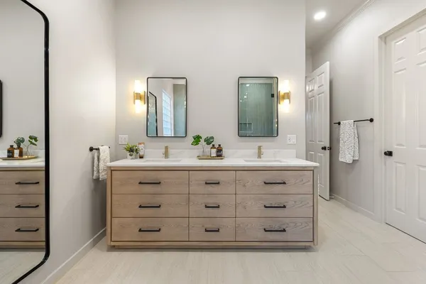 $1,290,000 | 10913 Cusseta Lane, Austin, TX 78739