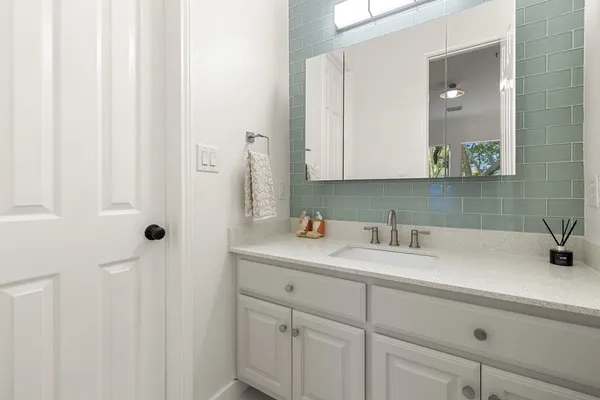$1,290,000 | 10913 Cusseta Lane, Austin, TX 78739