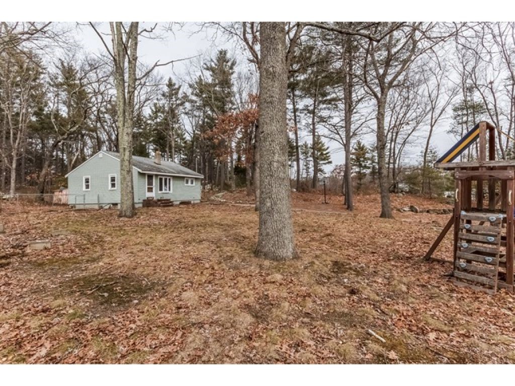 4 Crane Crossing Road Plaistow, NH 03865 - Photo 5 of 24