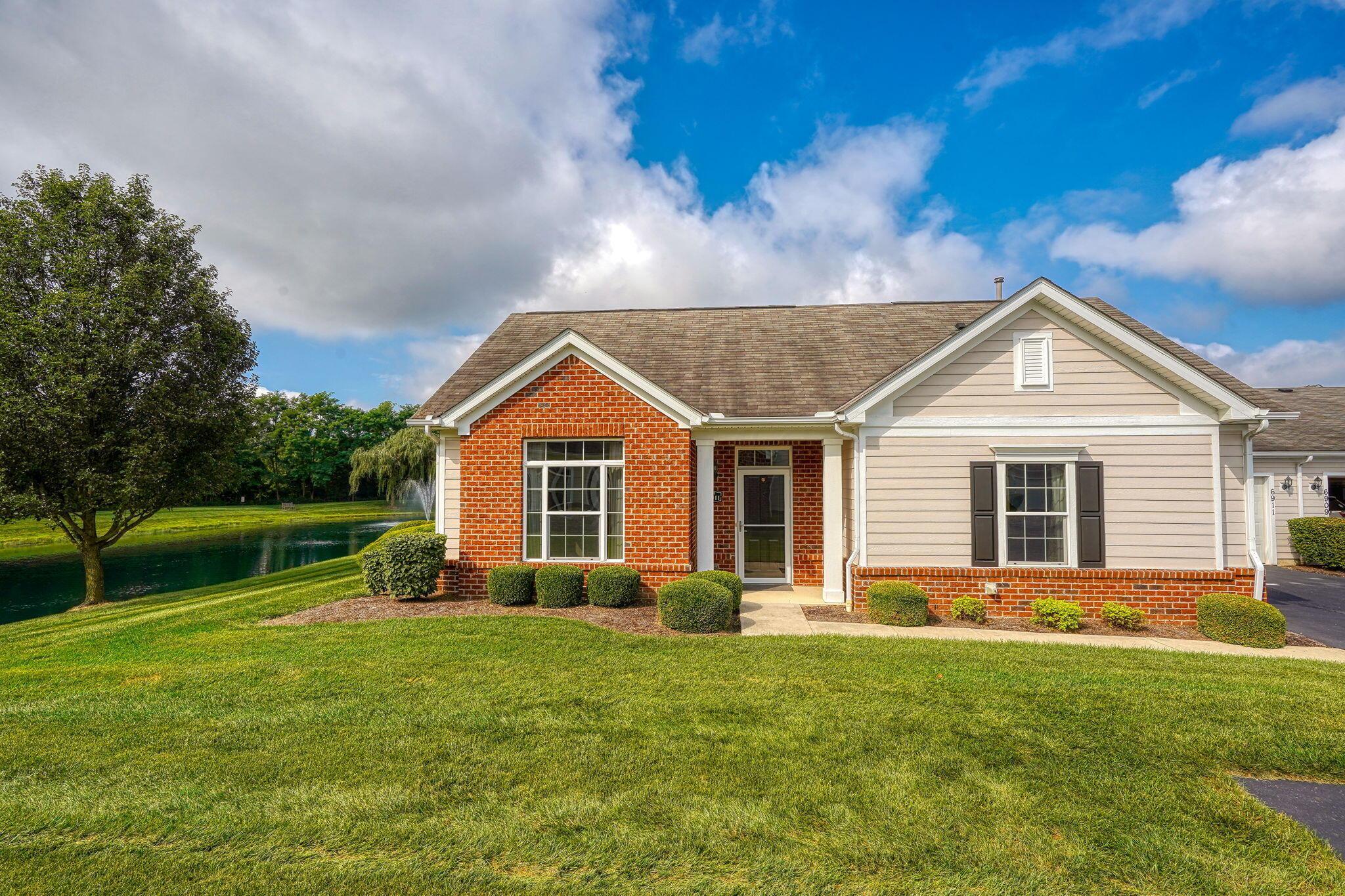 6911 Rothwell Street, Unit 5 New Albany, OH 43054 - Photo 1 of 44 Colonnade model