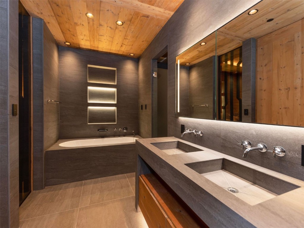 256 Timbertrail Road Breckenridge, CO 80424 - Photo 26 of 31 a bathroom with a bathtub and a sink