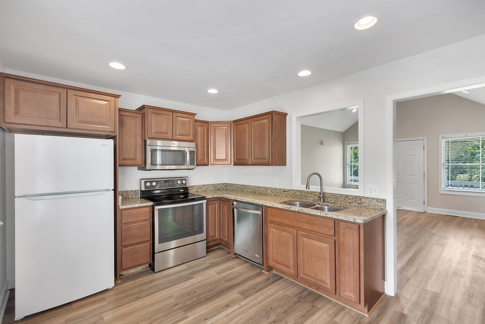 331 Blacksnake Road Pickens, SC 29671 - Photo 6 of 29