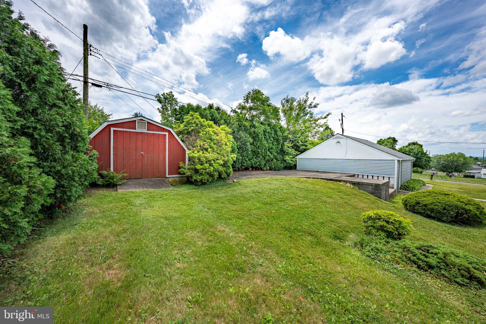 4352 Ruth Road Emmaus, PA 18049 - Photo 26 of 33