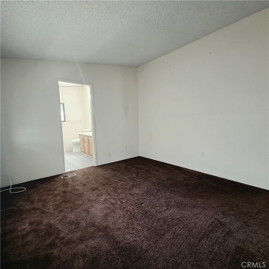 22601 Bear Valley Road, Unit 54 Apple Valley, CA 92308 - Photo 20 of 32