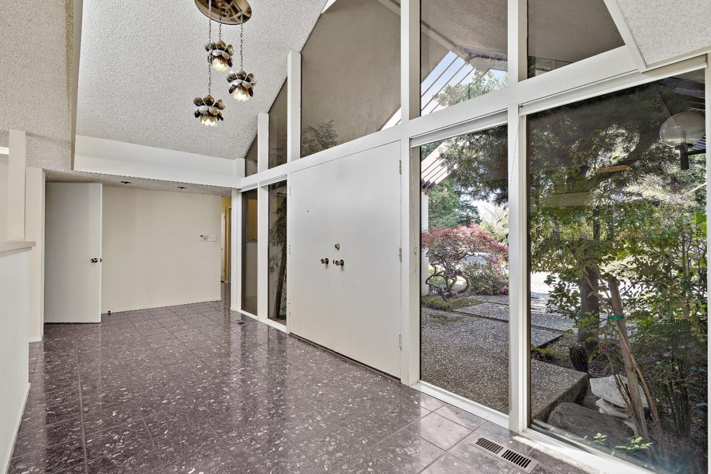 80 Gresham Lane Atherton, CA 94027 - Photo 8 of 30