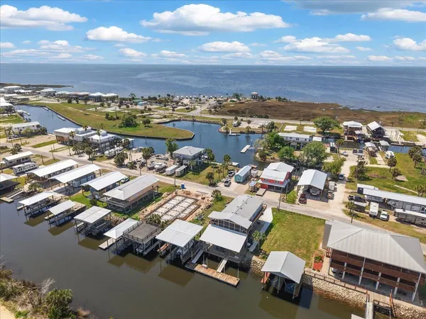 $289,000 | 20621 Marina Road, Perry, FL 32348