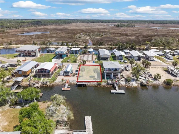 $289,000 | 20621 Marina Road, Perry, FL 32348