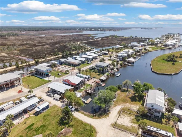 $289,000 | 20621 Marina Road, Perry, FL 32348